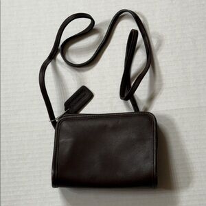 Vintage Coach Chocolate Leather Disco Crossbody Bag #9048